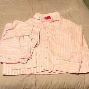 Victoria 's Secret pajamas  (M)